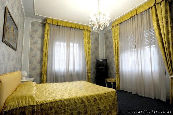 Domus 3* Maranello